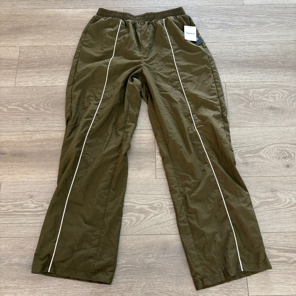 NWT Womens Olive Green Active Piped Trim Windbreaker Track Pants Size M‎